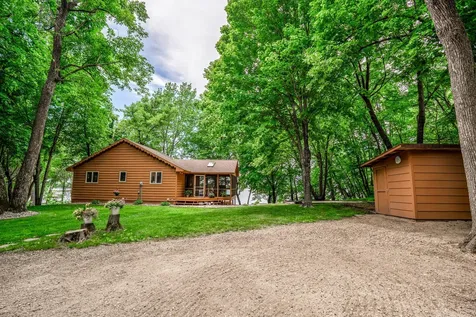 21566 62nd Street NW Sunburg MN 56289