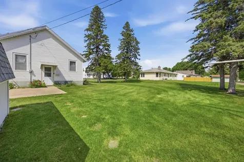 212 1st Avenue SW Dilworth MN 56529