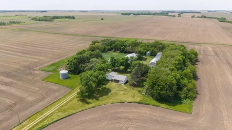 1739 290th Avenue Tracy MN 56175