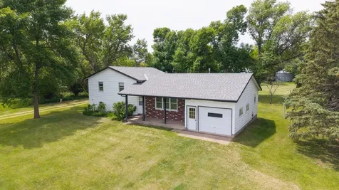 1739 290th Avenue Tracy MN 56175