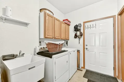 4207 Redhawk Drive SE Rochester MN 55904