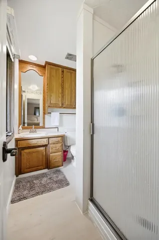 86 35th Avenue NE Fargo ND 58102