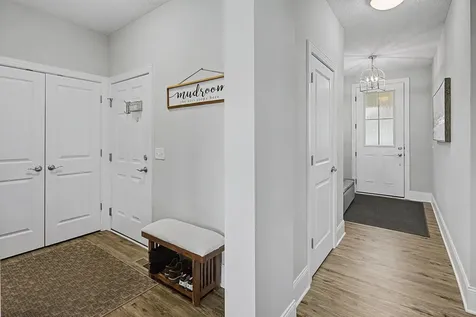 17917 Gresford Lane Lakeville MN 55044