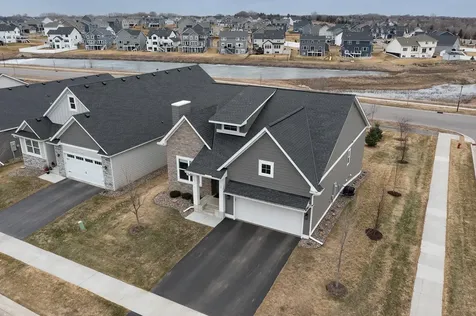 17917 Gresford Lane Lakeville MN 55044