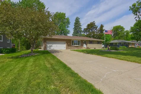 540 4th Street N Winsted MN 55395
