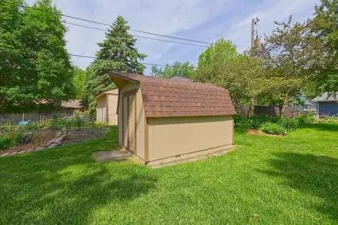 540 4th Street N Winsted MN 55395