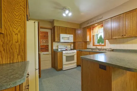 540 4th Street N Winsted MN 55395