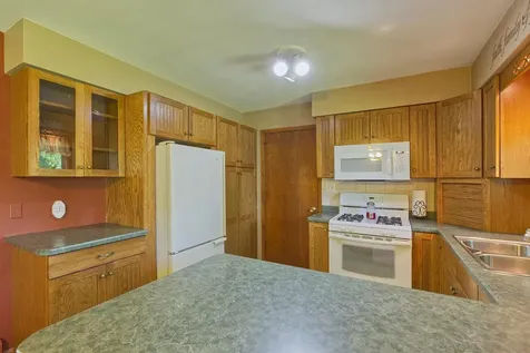 540 4th Street N Winsted MN 55395