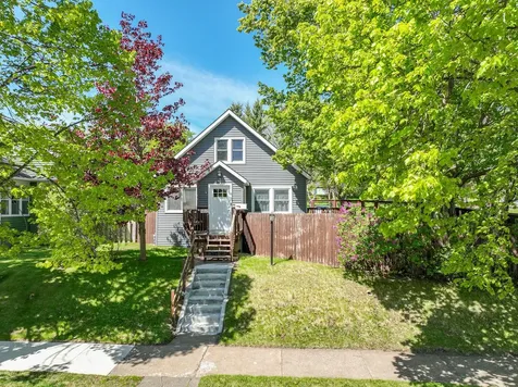 1217 102nd Avenue W Duluth MN 55808