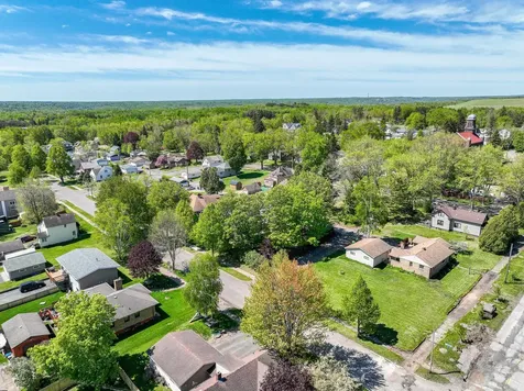 1217 102nd Avenue W Duluth MN 55808