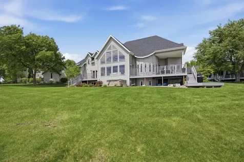 2826 28th Avenue S Fargo ND 58103