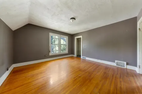 3 2nd Street SW Faribault MN 55021
