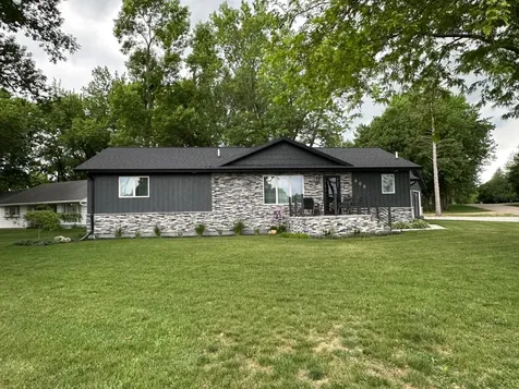 408 N Main Street Hendricks MN 56136