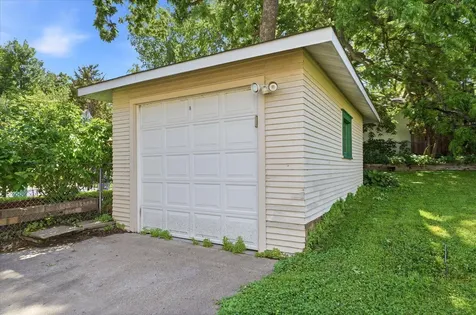 4432 Bryant Avenue S Minneapolis MN 55419