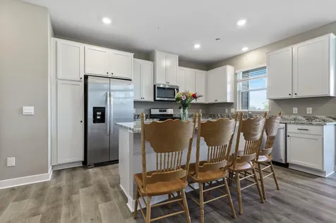 16386 Jaffna Place Lakeville MN 55044