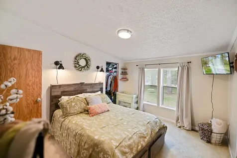 94886 Sunset Lane Moose Lake MN 55767