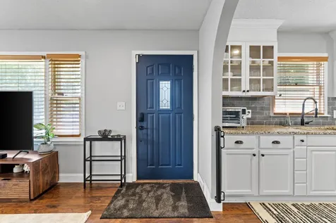 547 11th Avenue N South Saint Paul MN 55075