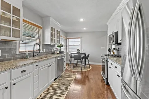 547 11th Avenue N South Saint Paul MN 55075