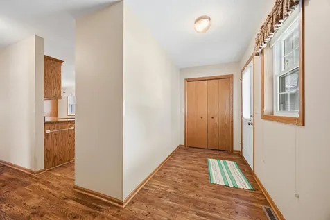 169 Summerset Lane SE Hutchinson MN 55350
