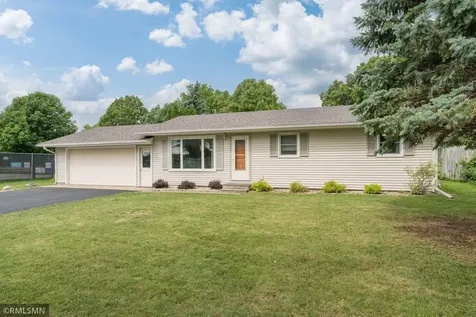 904 Mayvis Boulevard Mankato MN 56001
