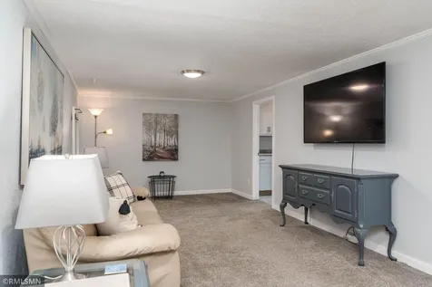 904 Mayvis Boulevard Mankato MN 56001