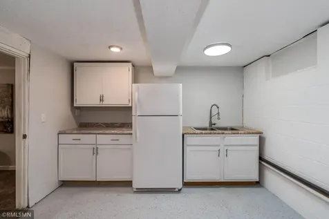 904 Mayvis Boulevard Mankato MN 56001