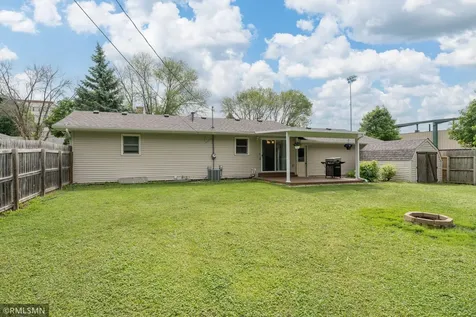 904 Mayvis Boulevard Mankato MN 56001