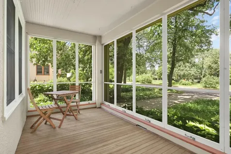 3015 E Minnehaha Parkway Minneapolis MN 55417