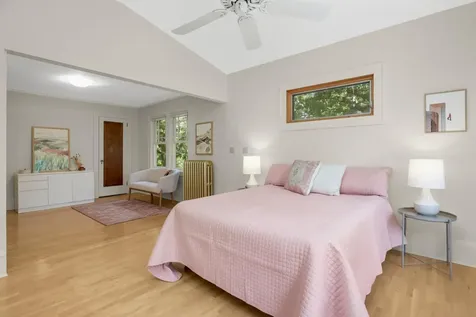 3015 E Minnehaha Parkway Minneapolis MN 55417