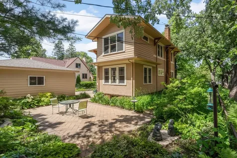 3015 E Minnehaha Parkway Minneapolis MN 55417
