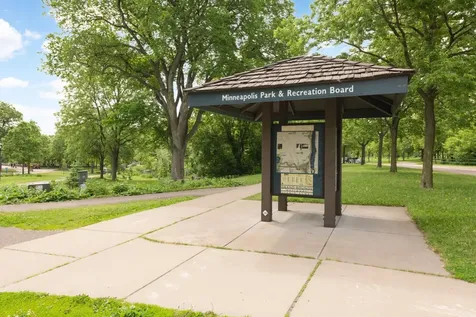3015 E Minnehaha Parkway Minneapolis MN 55417