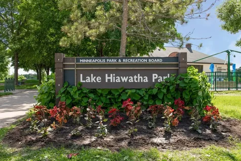 3015 E Minnehaha Parkway Minneapolis MN 55417