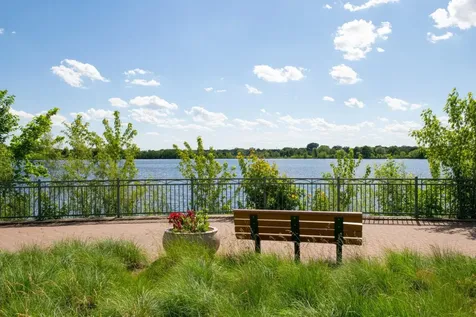3015 E Minnehaha Parkway Minneapolis MN 55417