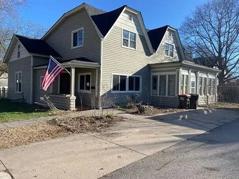 473 2nd N Bayport MN 55003