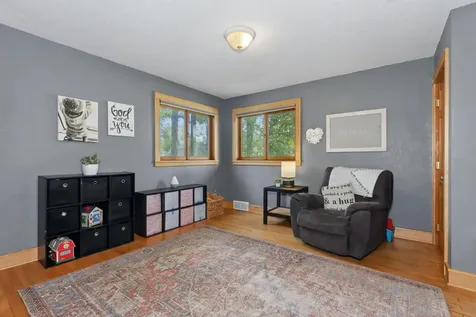 323 NW 11th Street Grand Rapids MN 55744