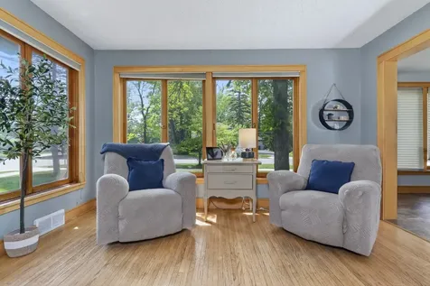 323 NW 11th Street Grand Rapids MN 55744