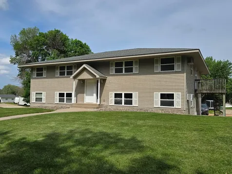 309 5th Avenue NW New Prague MN 56071