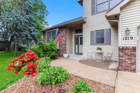 1219 15th Street SE Forest Lake MN 55025