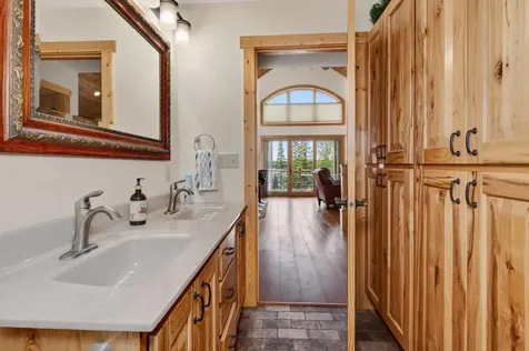 36413 Shoreview Drive Grand Rapids MN 55744