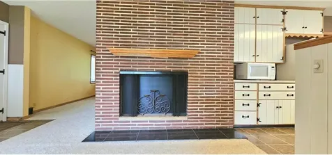 505 E 3rd Street Morris MN 56267