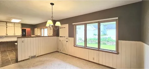 505 E 3rd Street Morris MN 56267