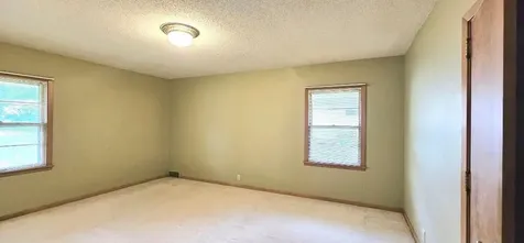 505 E 3rd Street Morris MN 56267