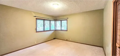 505 E 3rd Street Morris MN 56267