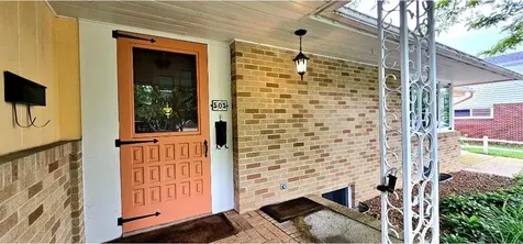 505 E 3rd Street Morris MN 56267