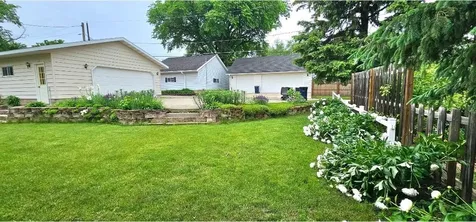 505 E 3rd Street Morris MN 56267