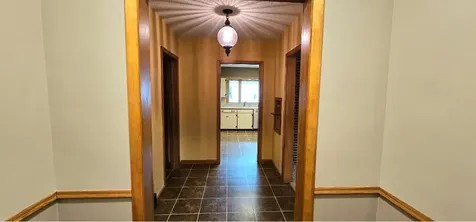 505 E 3rd Street Morris MN 56267