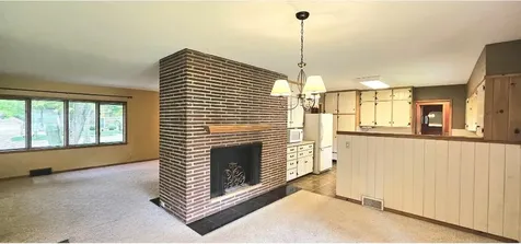 505 E 3rd Street Morris MN 56267