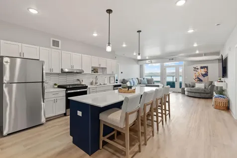 907 N Lakeshore Drive Lake City MN 55041