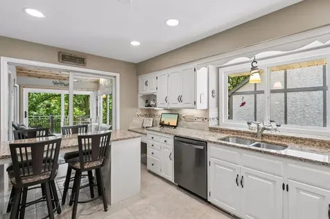 8091 Kentucky Circle Bloomington MN 55438