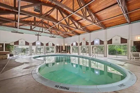 10311 Cedar Lake Road Minnetonka MN 55305